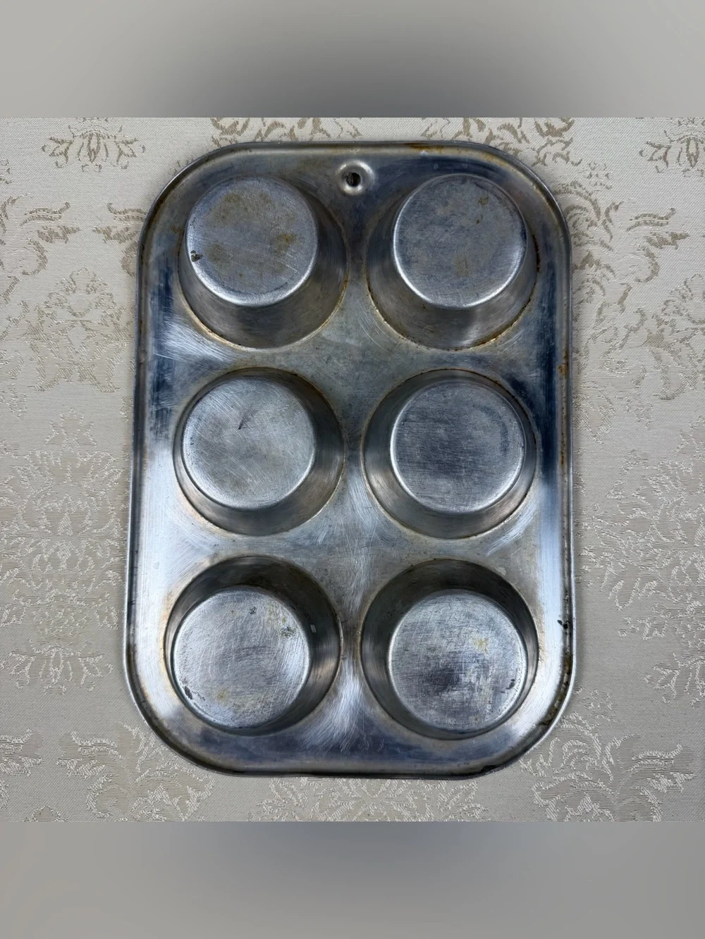 Vintage Wear-Ever Aluminum 6-Cup Muffin Pan - USA